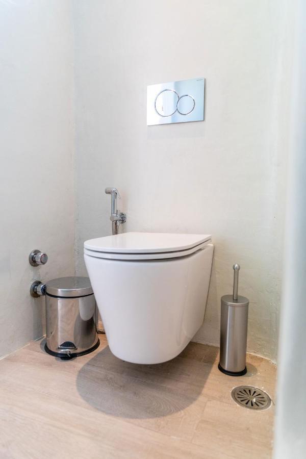 Kalais Sea Vibes, Beachfront Suites - A 10 Minute Drive Away From Naxos Town - Next To The Bus Stop Πλάκα Εξωτερικό φωτογραφία