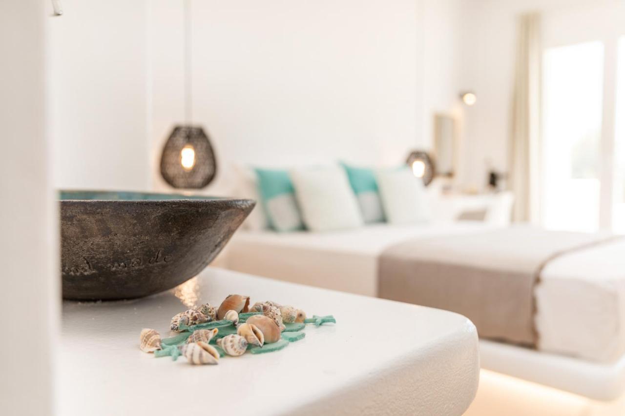 Kalais Sea Vibes, Beachfront Suites - A 10 Minute Drive Away From Naxos Town - Next To The Bus Stop Πλάκα Εξωτερικό φωτογραφία